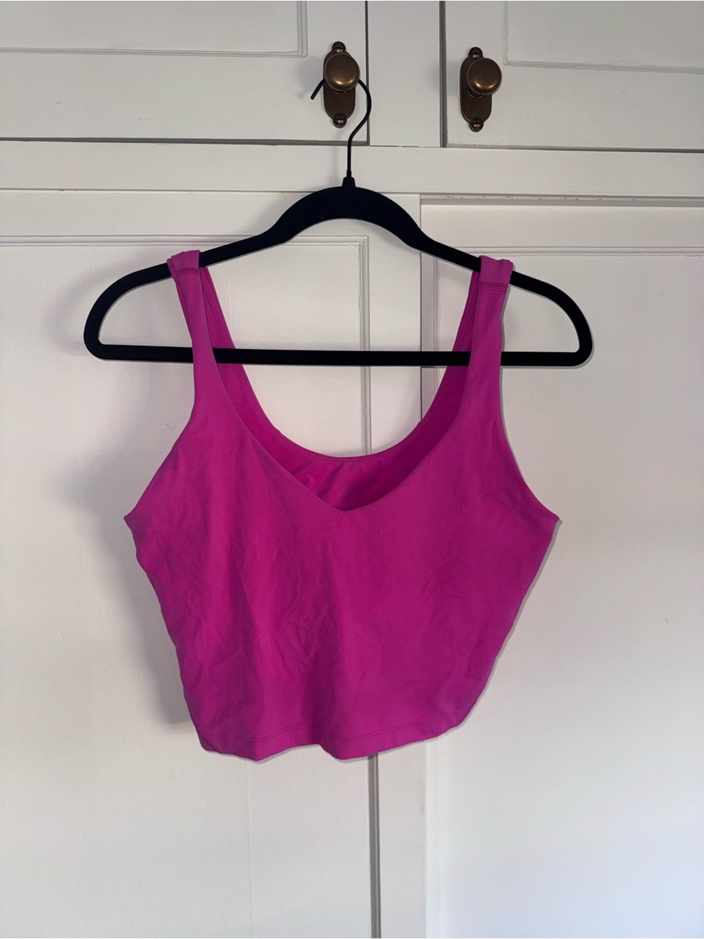 Women's Lululemon Bright Pink Fuchsia Crop Tank Top - Classic Scoop